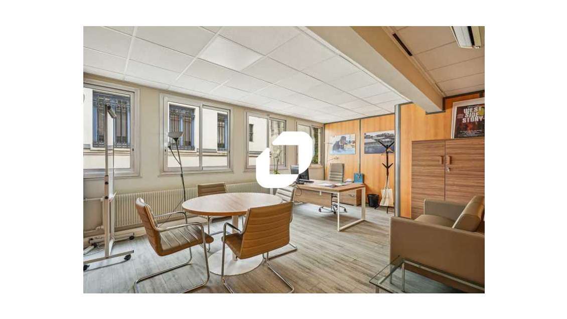 Vente Bureaux 561m² Paris