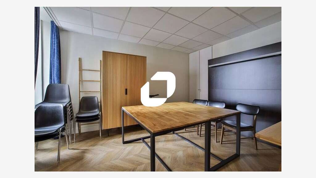 Vente Bureaux 223m² Paris