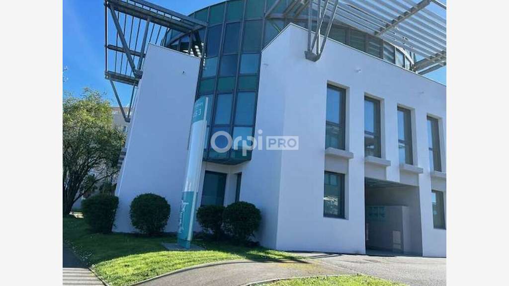 Vente bureaux de 850m² à Pau proche université