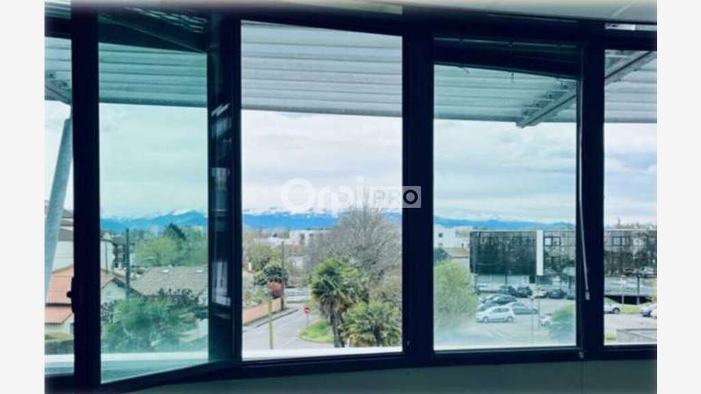 Vente bureaux de 850m² à Pau proche université