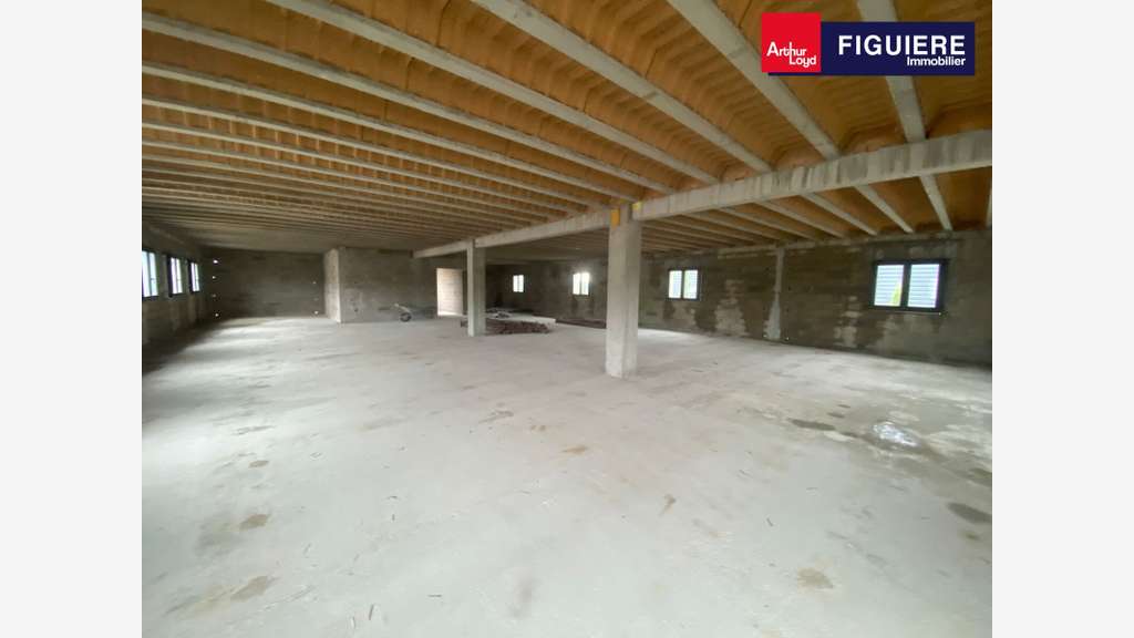 Bureaux neufs à vendre ou à louer à Pelissanne  