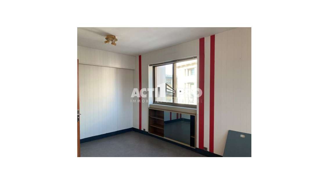 Vente bureaux 55m² R+3 au centre de Perpignan