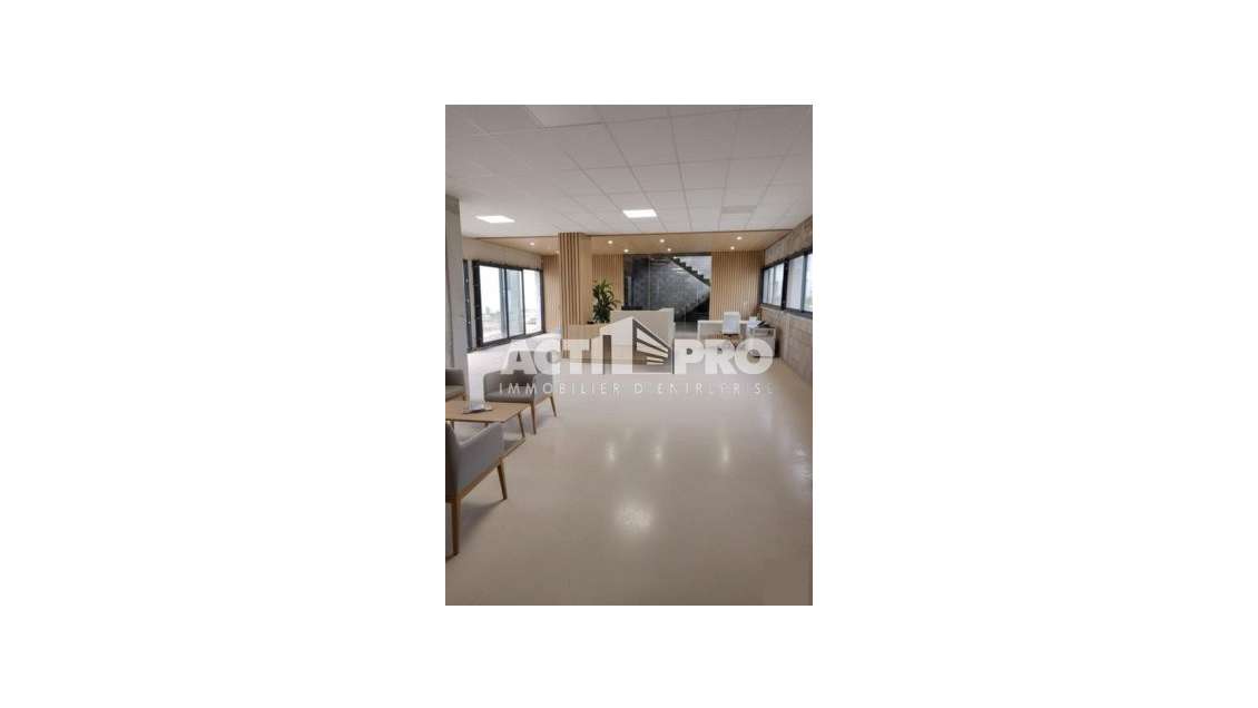 Vente 2 lots de bureaux neufs 290m² à Perpignan