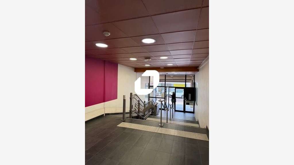Vente Bureaux 140m² Poissy