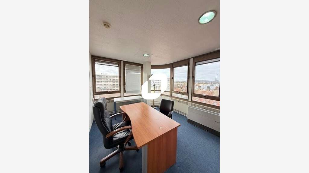 Vente Bureaux 140m² Poissy