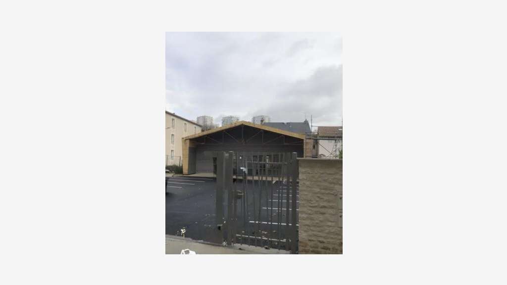 Vente bureaux 330m² à Poitiers proche Tribunal