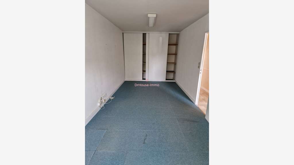 Vente bureau de 91m² au calme à Poitiers centre