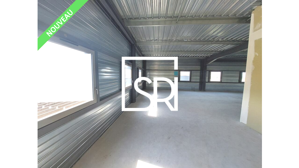 Vente bureaux de 291m² PMR ERP à Pont-du-Château