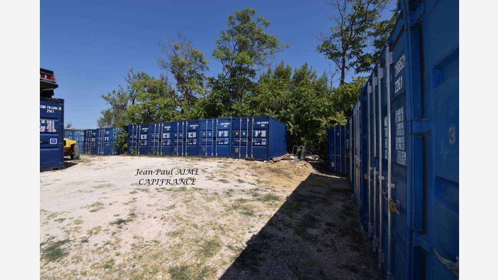 Locaux 340m² à vendre ZAE Pont-Saint-Esprit