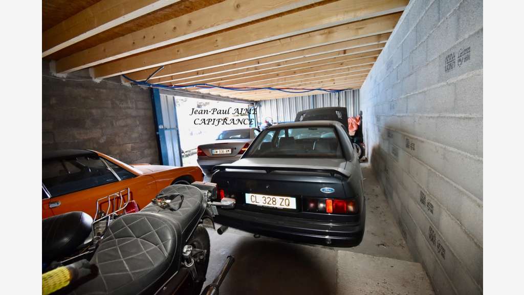 Locaux 340m² à vendre ZAE Pont-Saint-Esprit