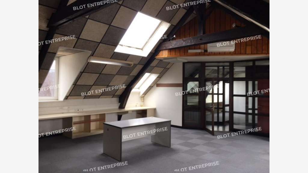 A vendre bureaux de 410m² à Pontivy