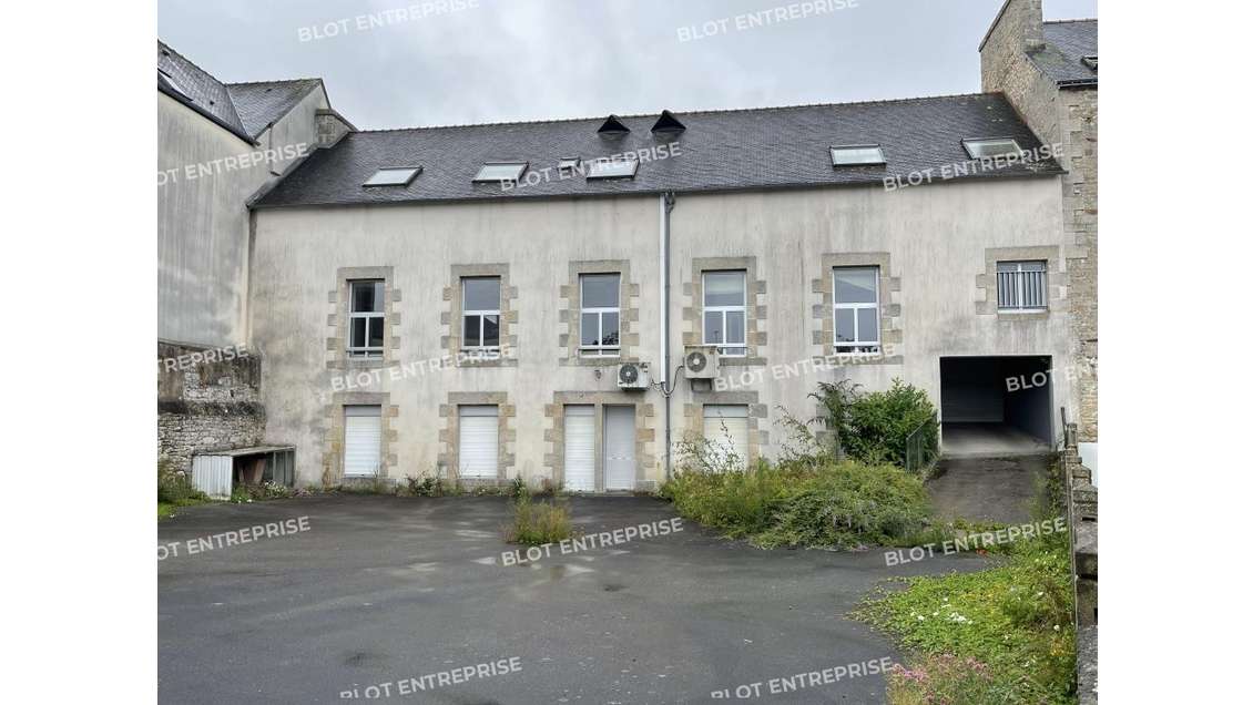 A vendre bureaux de 410m² à Pontivy