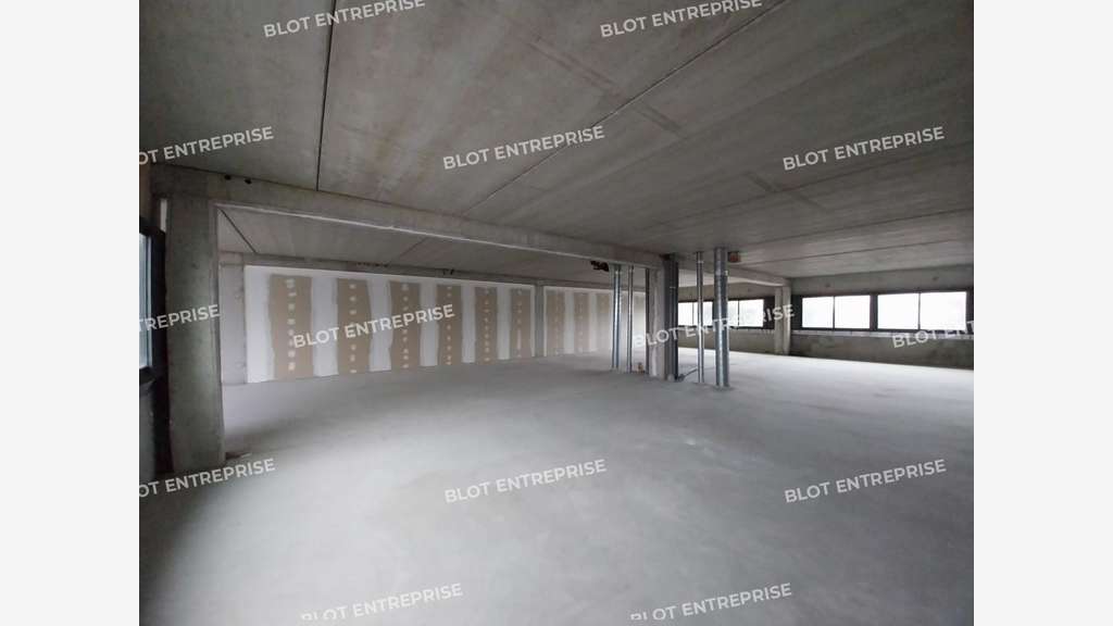 Vente bureaux 325m² R+1 divisibles à Pornic