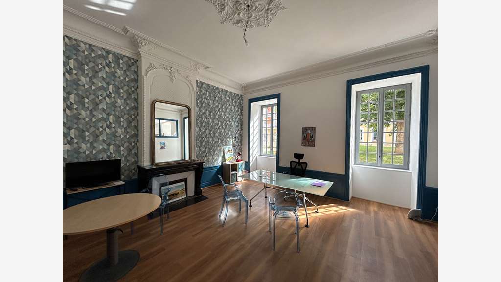 Vente bureaux de qualité 112m² à Chalon-sur-Saône
