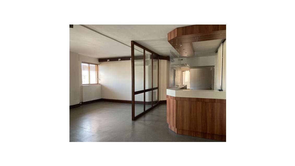 Vente bureaux 160m² R+3 au centre de Perpignan