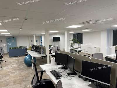 Bureaux 1106m² Quimper Zone Creac'h Gwen
