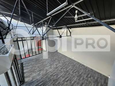 Vente bureaux occupés 199m² R+1 à Reims