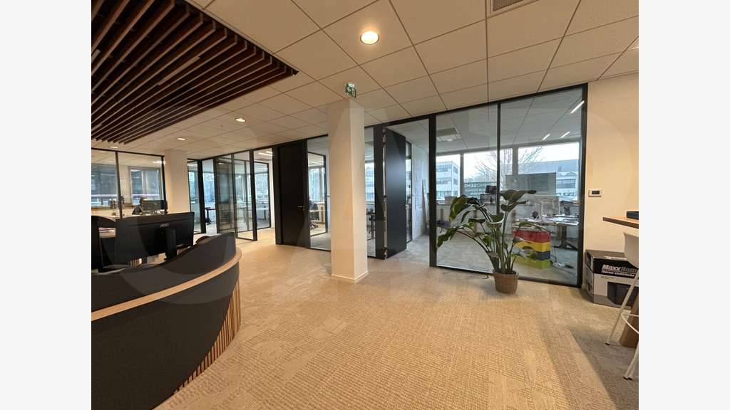 A vendre plateau RDC Rennes Atalante Champeaux
