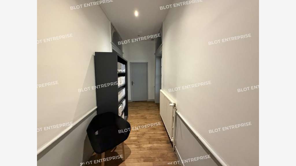 A vendre bureaux 370m² RDC / R+1 à Rennes