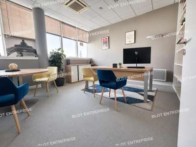 A VENDRE - BUREAUX 69 m² - RENNES