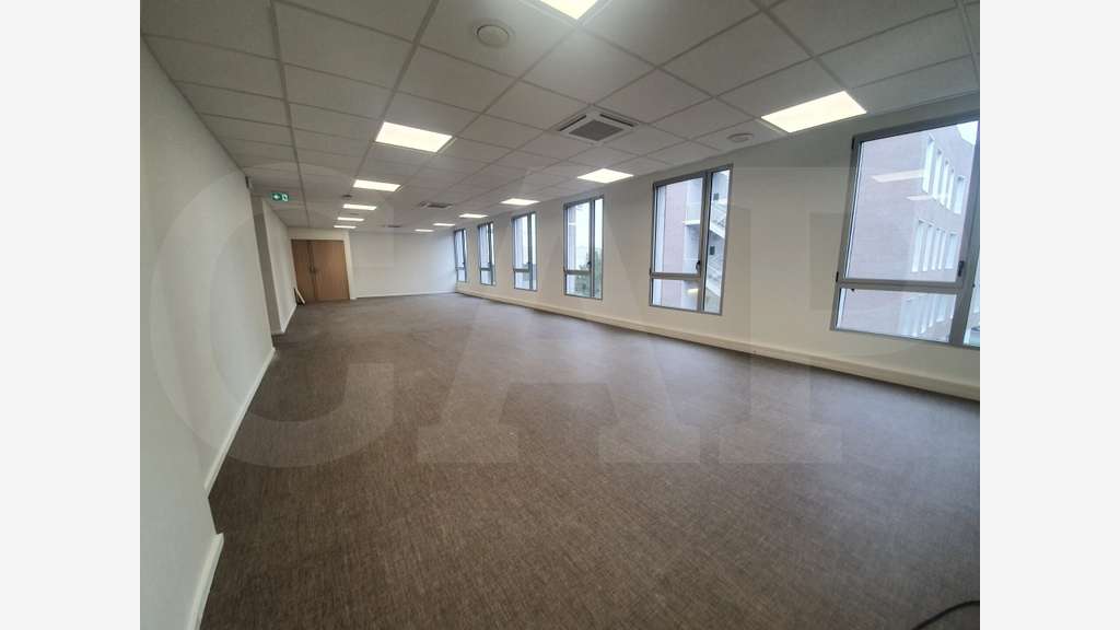 Vente bureaux 347m² R+3 à Rennes Sud