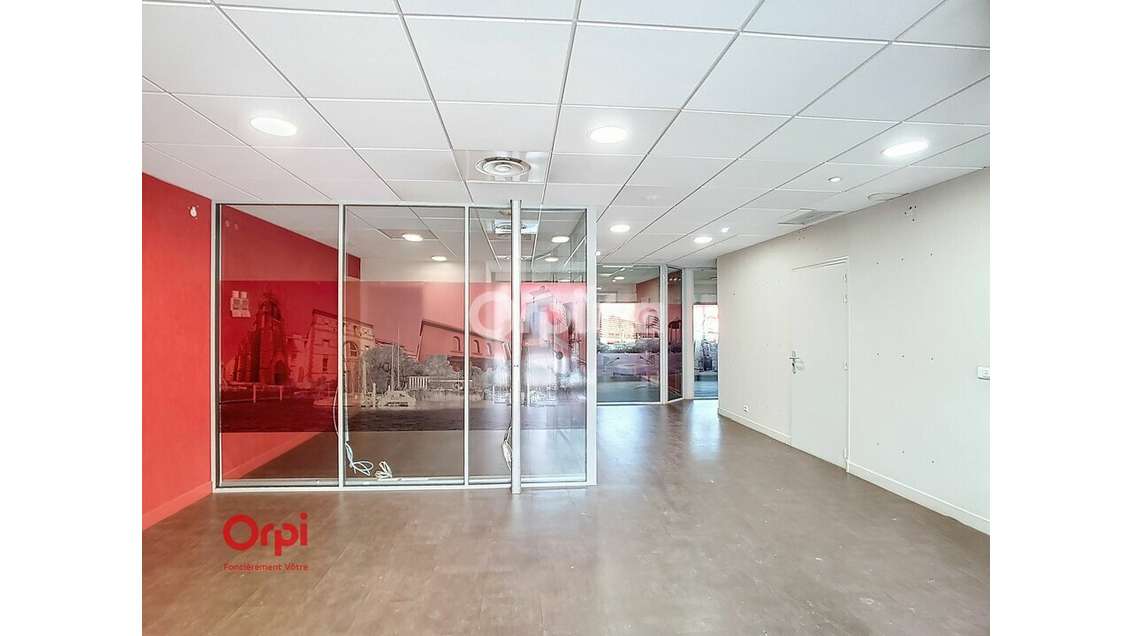 Vente locaux 230m² à Rezé emplacement stratégique