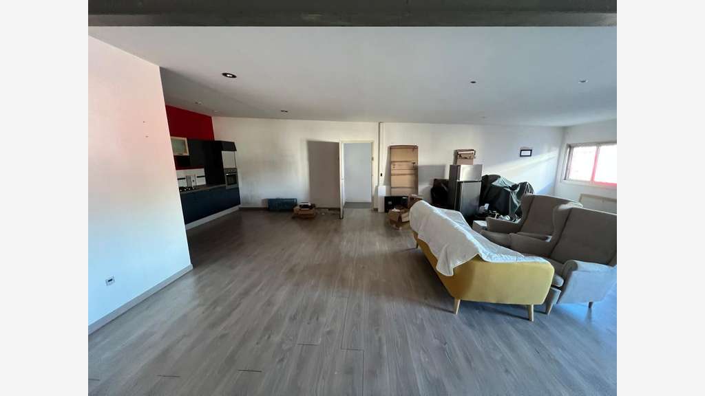 Local 118m² à vendre à Rosières (07260)