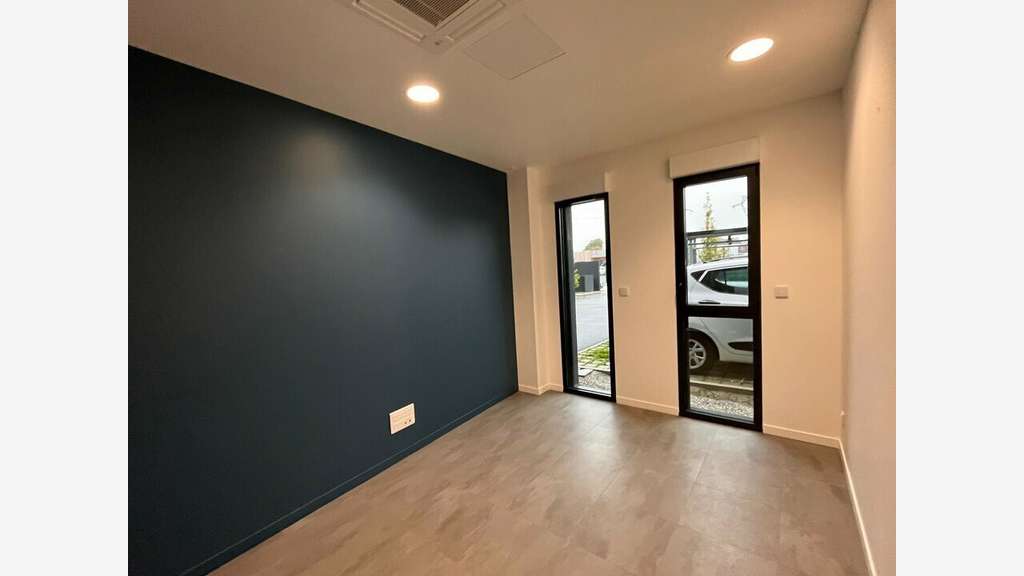 Bureaux 112m² RDC à vendre à Saint-Avé