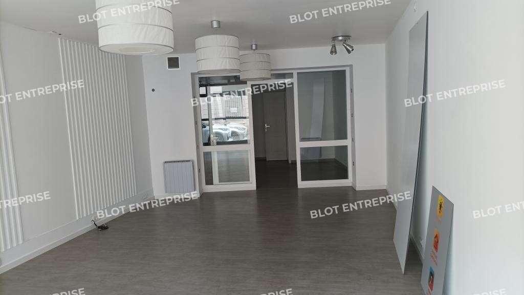 A vendre ou à louer bureaux 52m² à Saint-Brieuc