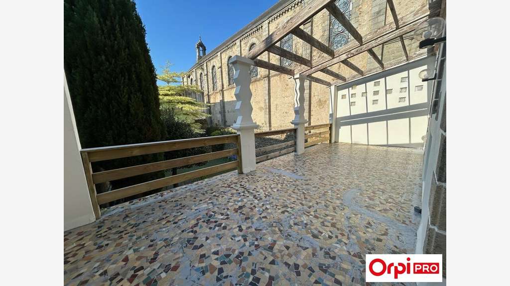 A vendre immeuble de bureaux de 260m² à St Brieuc