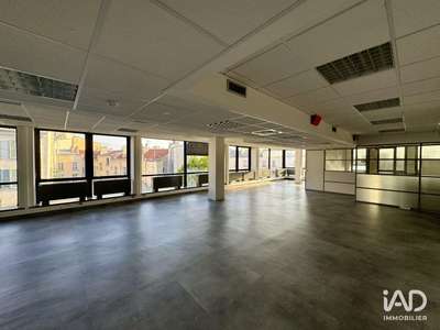 Vente Bureaux à Saint-Cloud