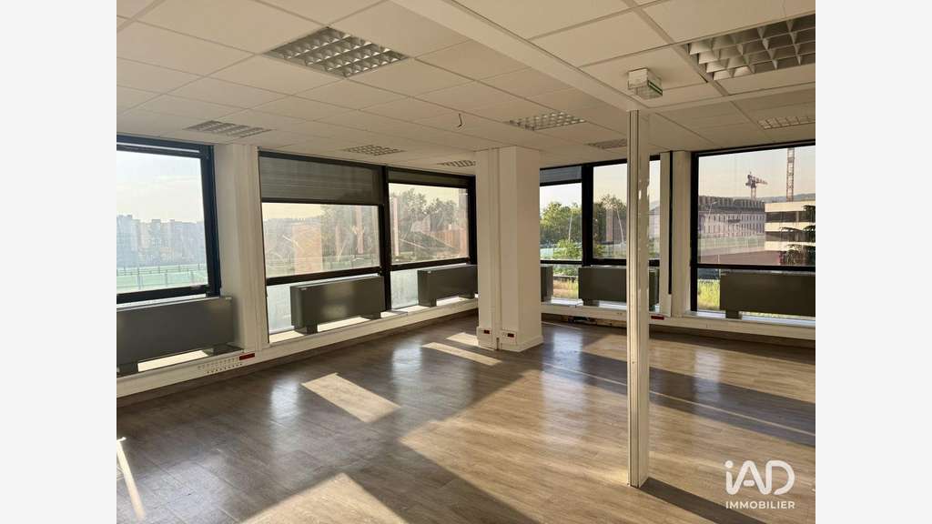 Bureau à Saint-Cloud