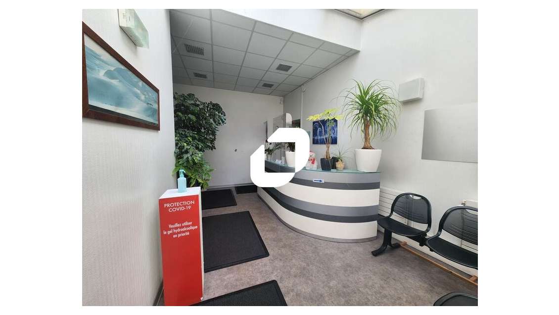 Vente Bureaux 383m² Saint cyr l'ecole