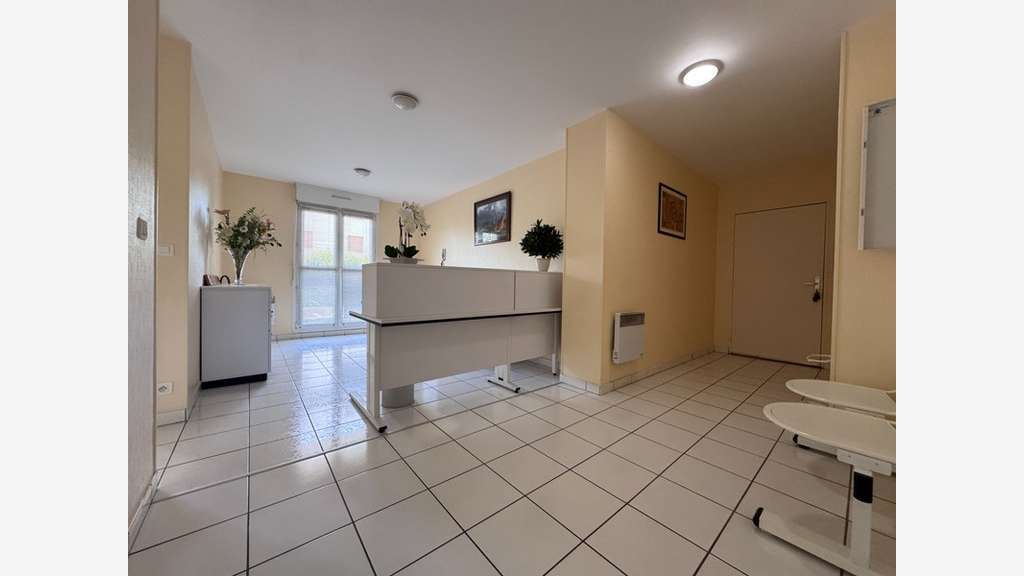 Local 72m² à vendre à Saint-Cyr-sur-Loire centre