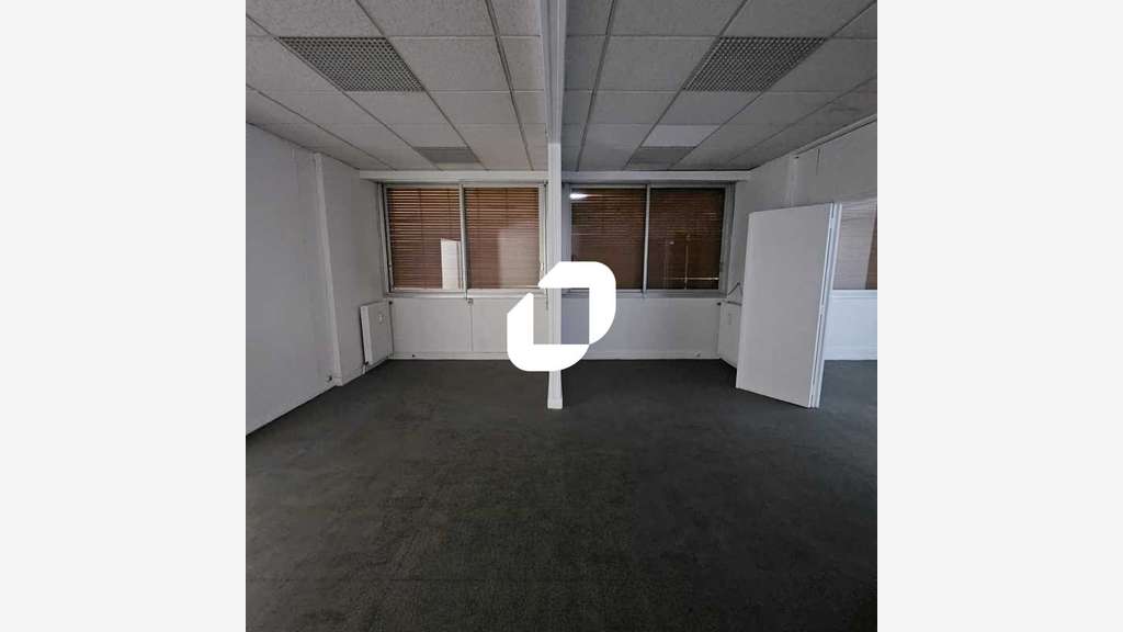 Vente Bureaux 511m² Saint denis