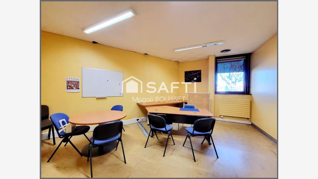 A vendre locaux d'activités 1514m² à Saint-Gaudens