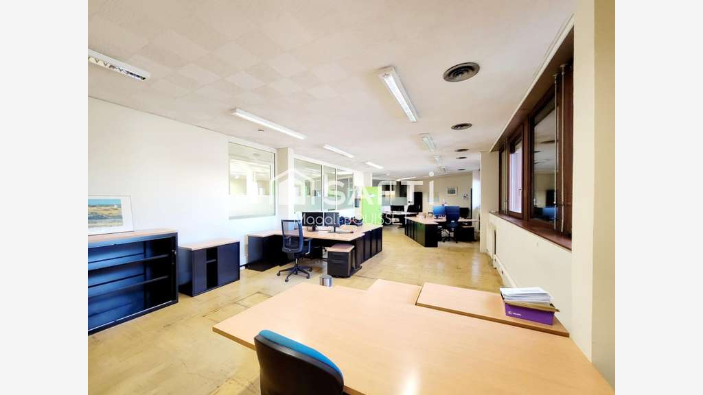 A vendre locaux d'activités 1514m² à Saint-Gaudens