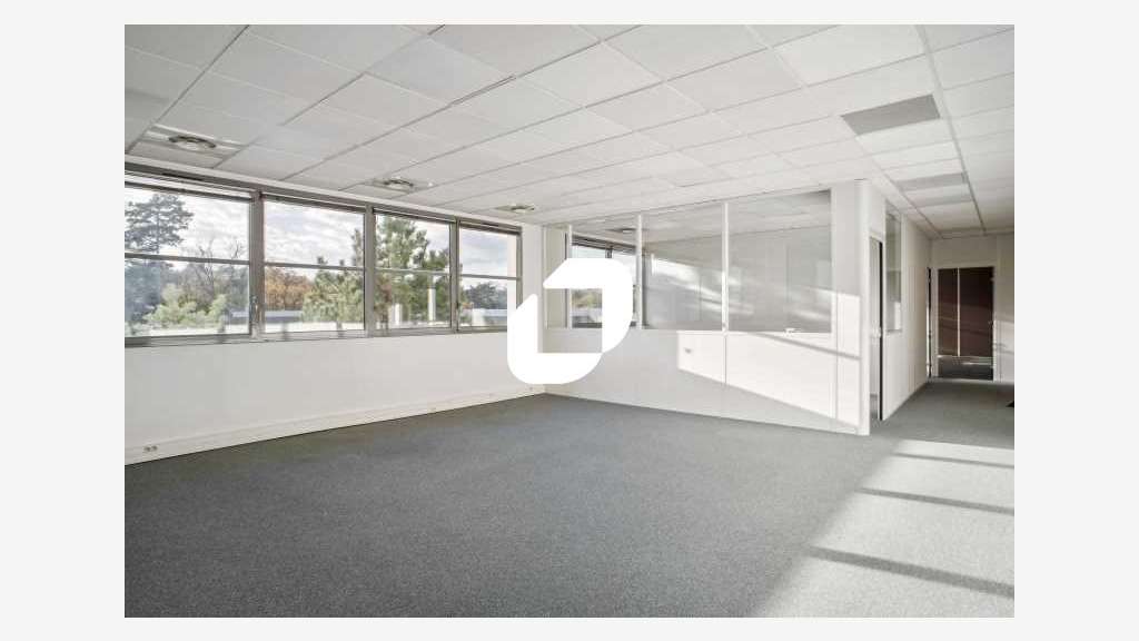 Vente Bureaux 345m² Saint genis laval