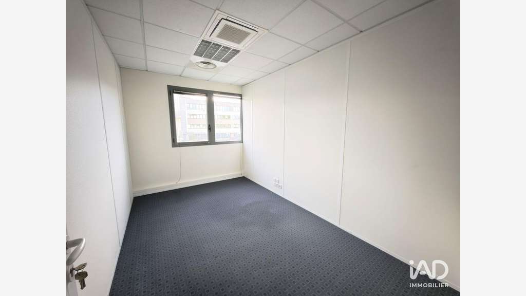 Vente bureaux 248m² à Saint-Grégoire