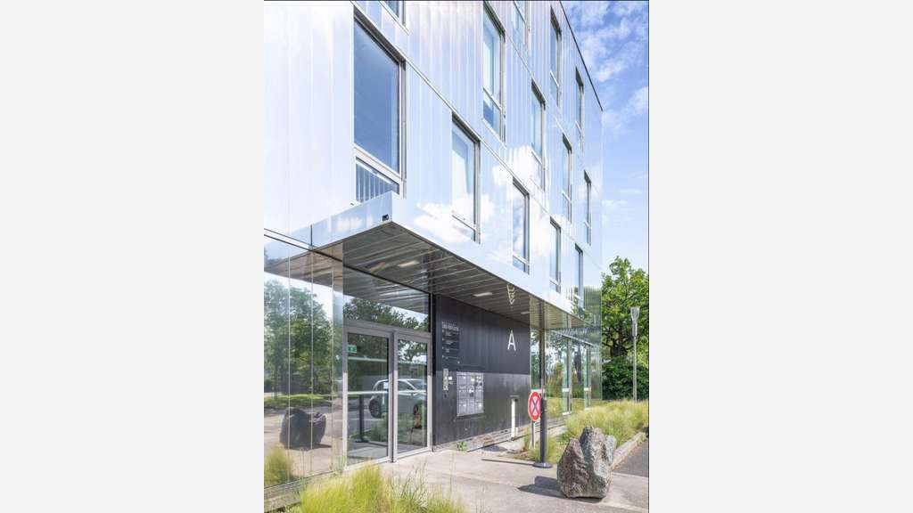 Vente 320m² de Plateau de bureaux Armor Zenith 
