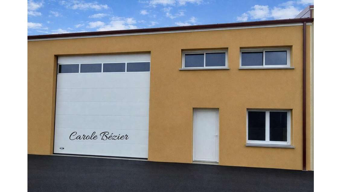 Vente local professionnel neuf 255m² à St-Hilaire