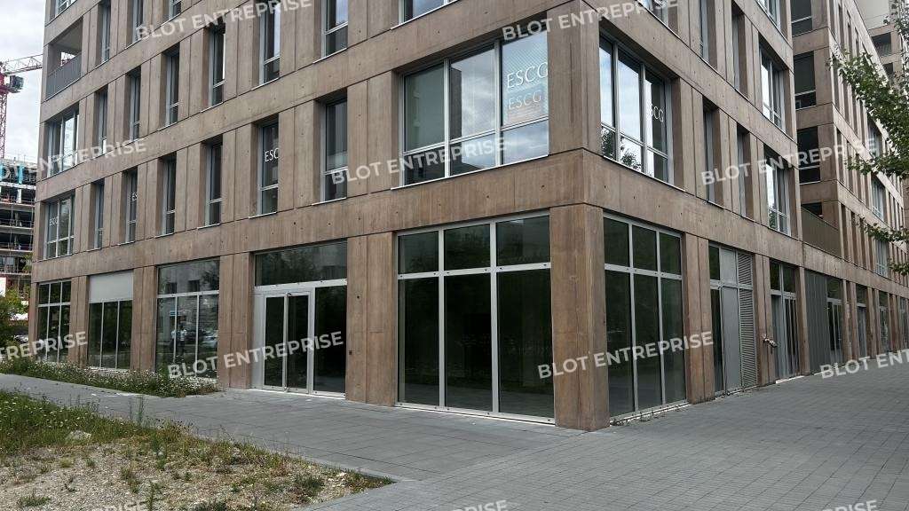 A vendre/a louer bureaux neufs 275m² la Courrouze