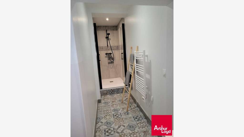 Très beau local 119m² à vendre à Saint Jean de Luz
