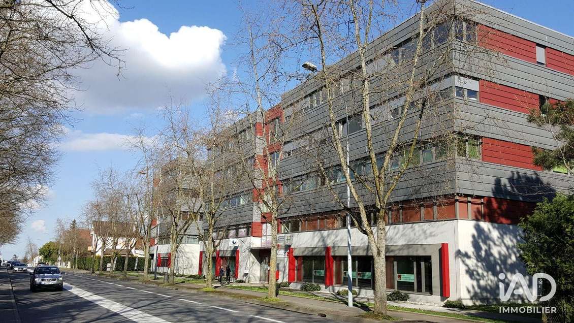 Vente bureaux loués à Saint-Julien-en-Genevois