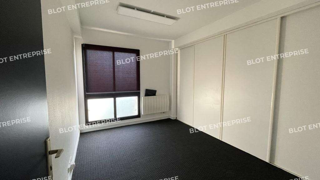 A vendre bureaux de 76m² Saint Nazaire Océanis
