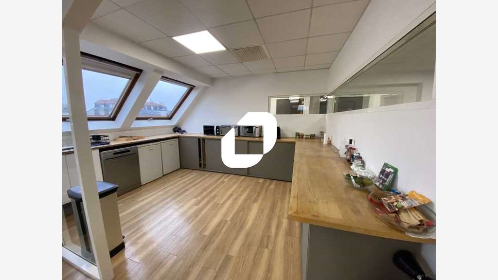 Vente Bureaux 1134m² Saint ouen