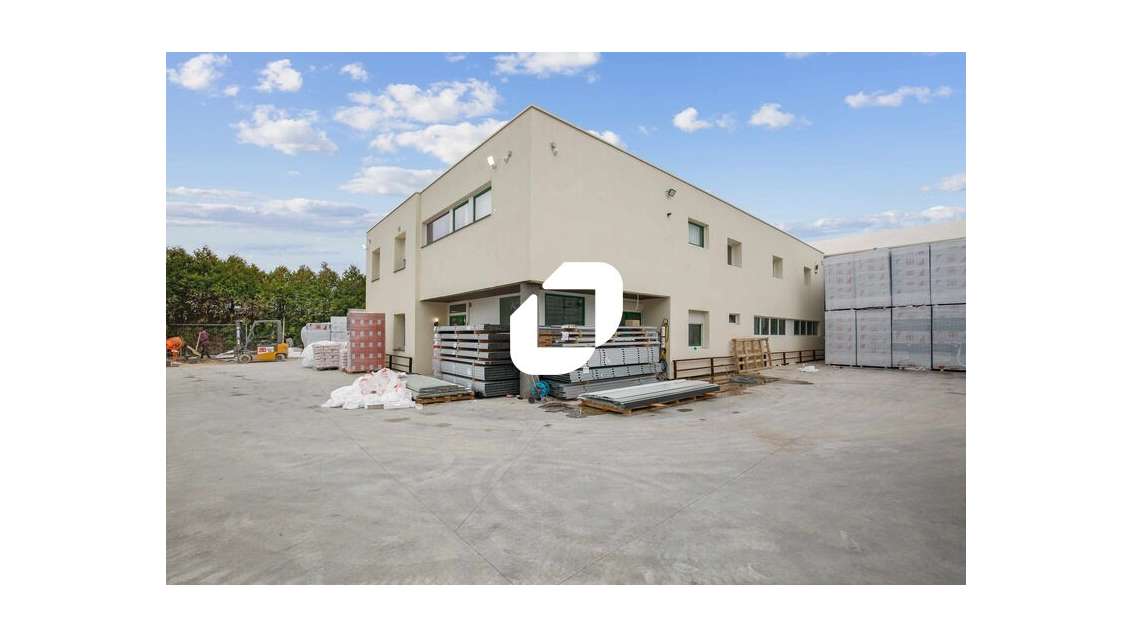Vente Bureaux 1002m² Saint pathus