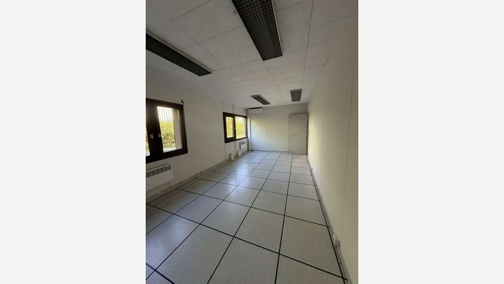 Bureaux à vendre à Saint-Paul-lès-Dax D824