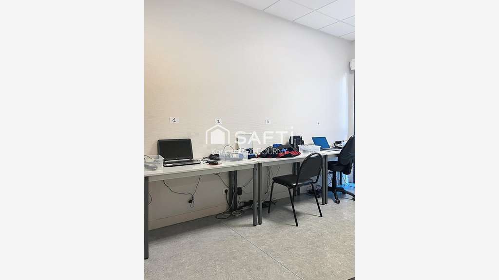 Immeuble professionnel et bureaux st-quentin