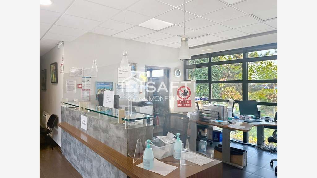 Immeuble professionnel et bureaux st-quentin